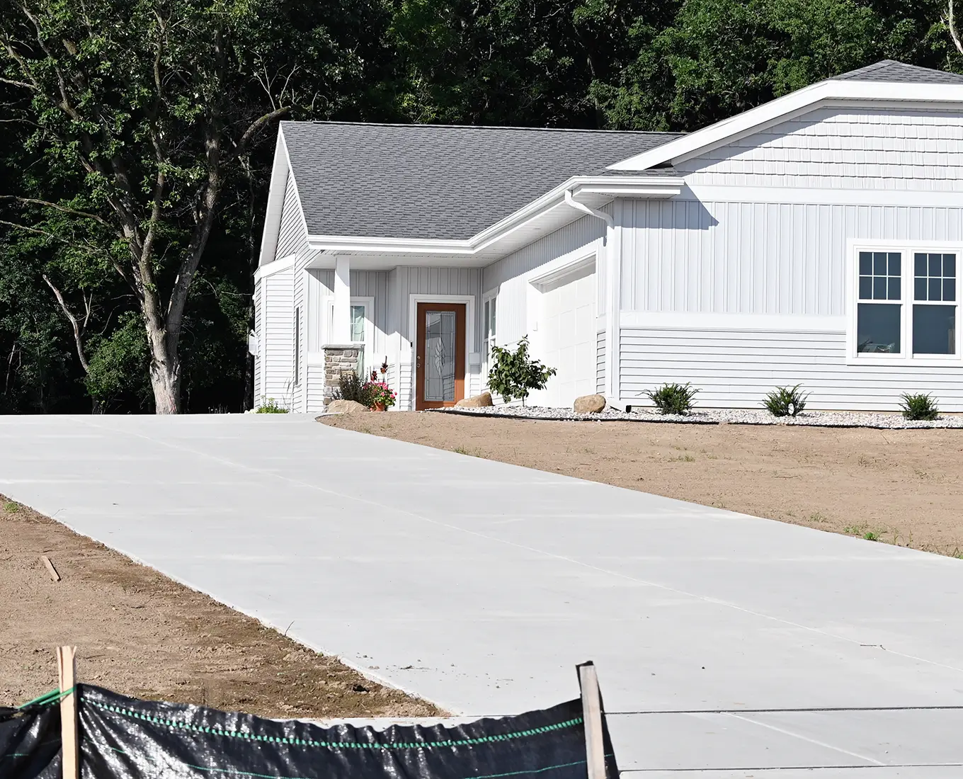 new concrete driveway for house in canton ga