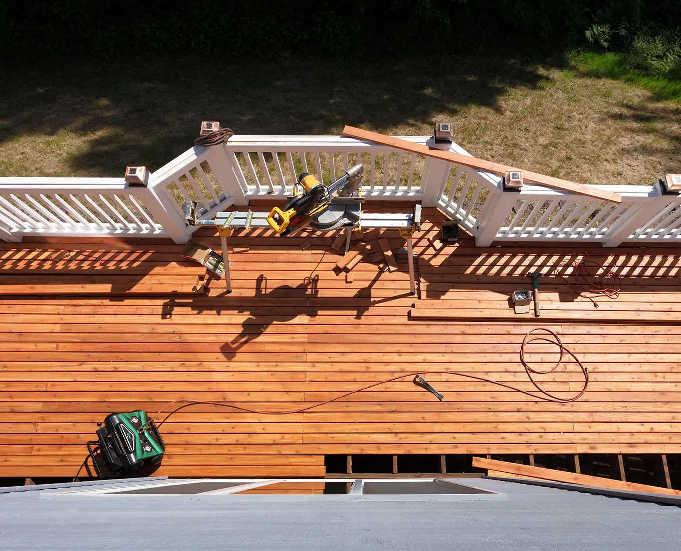 cedar deck construction in canton ga