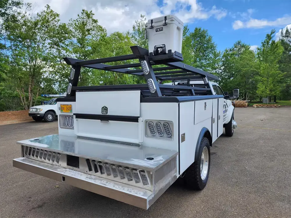 home improvement master trailer truck inb canton ga